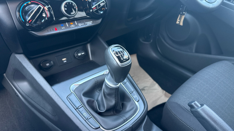 Hyundai Kona 1.0 TGDi 48V MHEV SE Connect 5dr Petrol Hatchback